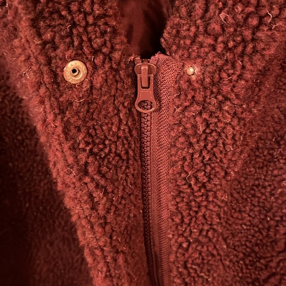 Women’s zip up and snap sherpa coat/ jacket.  Color is a rich berry color. - Picture 4 of 6